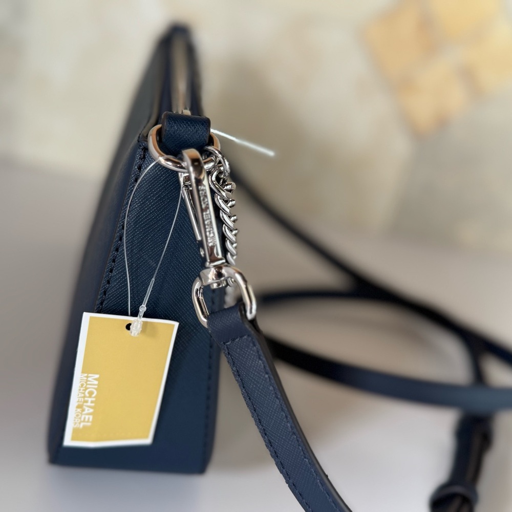 Michael Kors Jet Set MD Convertible Shoulder Chain Crossbody Bag Navy - Picture 9 of 15